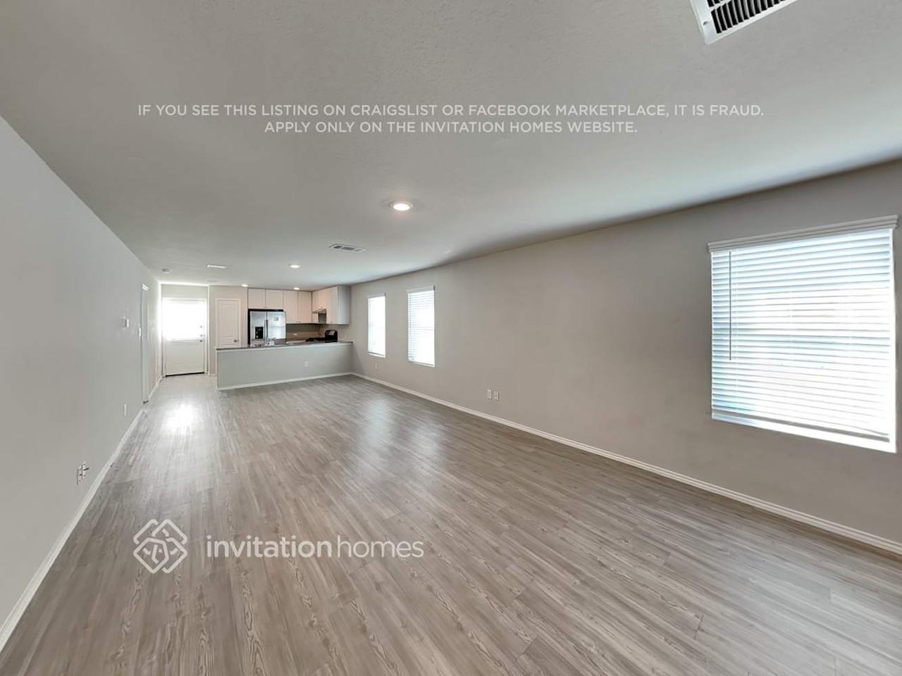 14602 Calaveras Crk - Photo 4 of 17