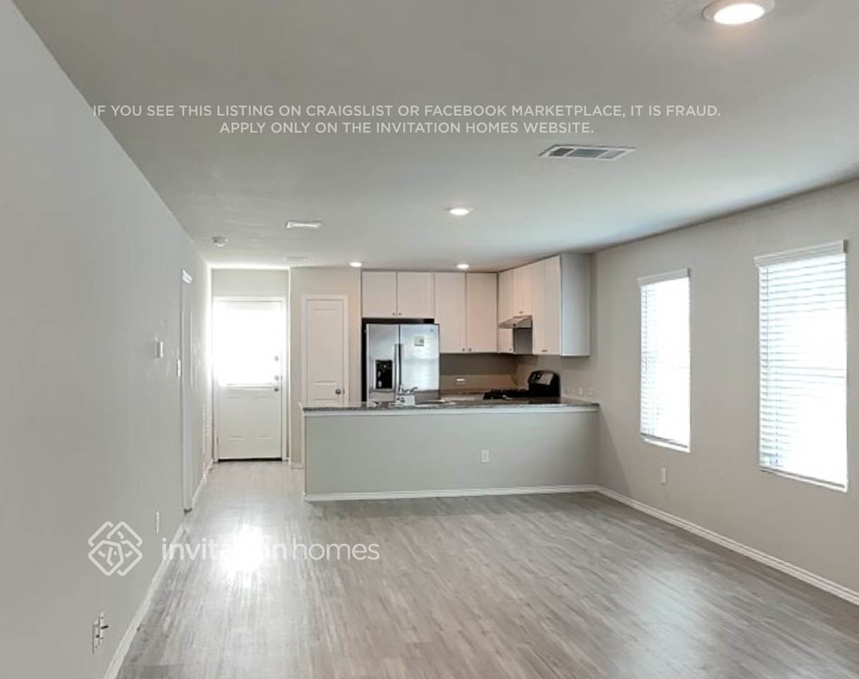 14602 Calaveras Crk - Photo 6 of 17