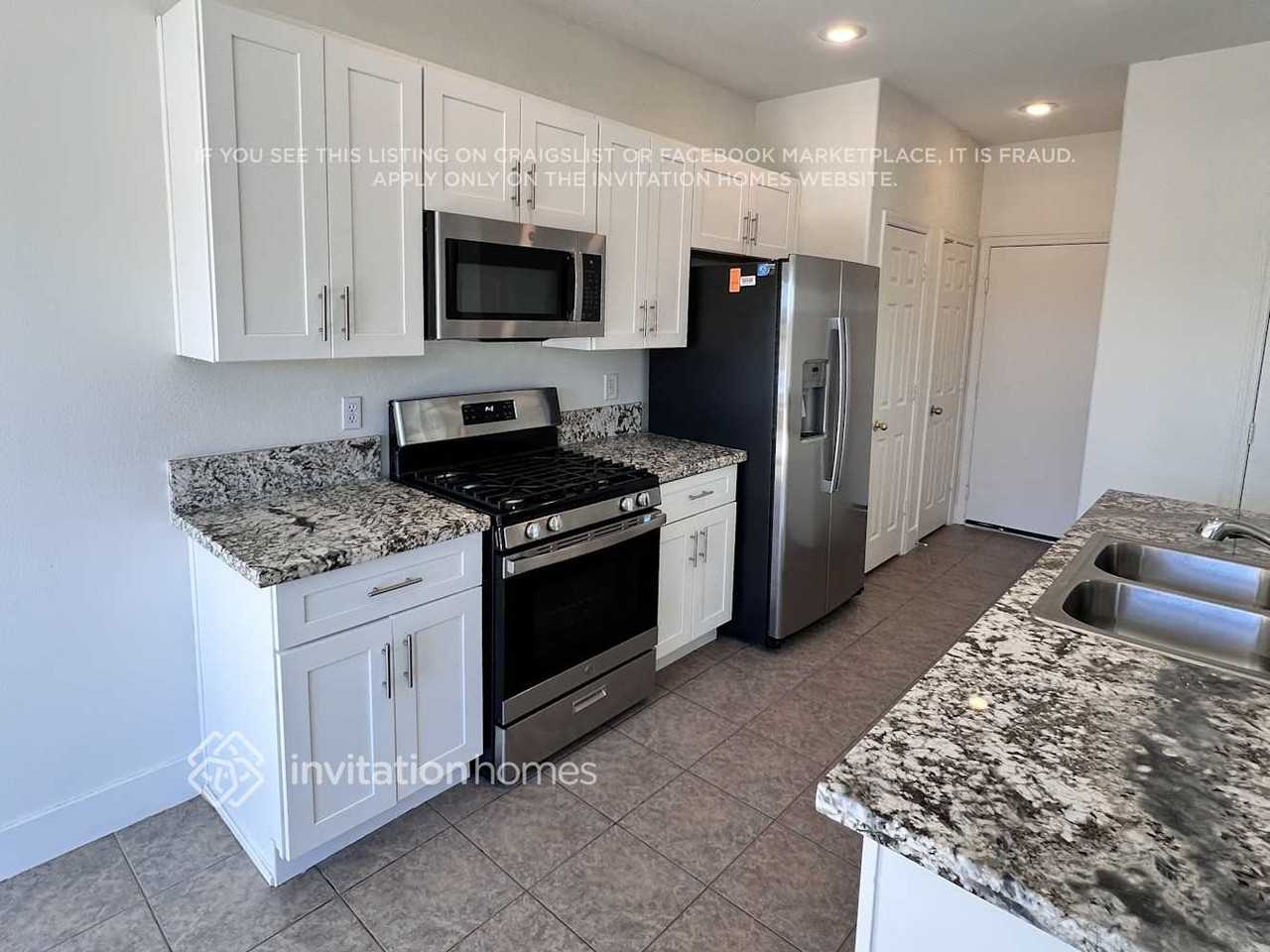 690 Blooming Sage Ct - Photo 7 of 18