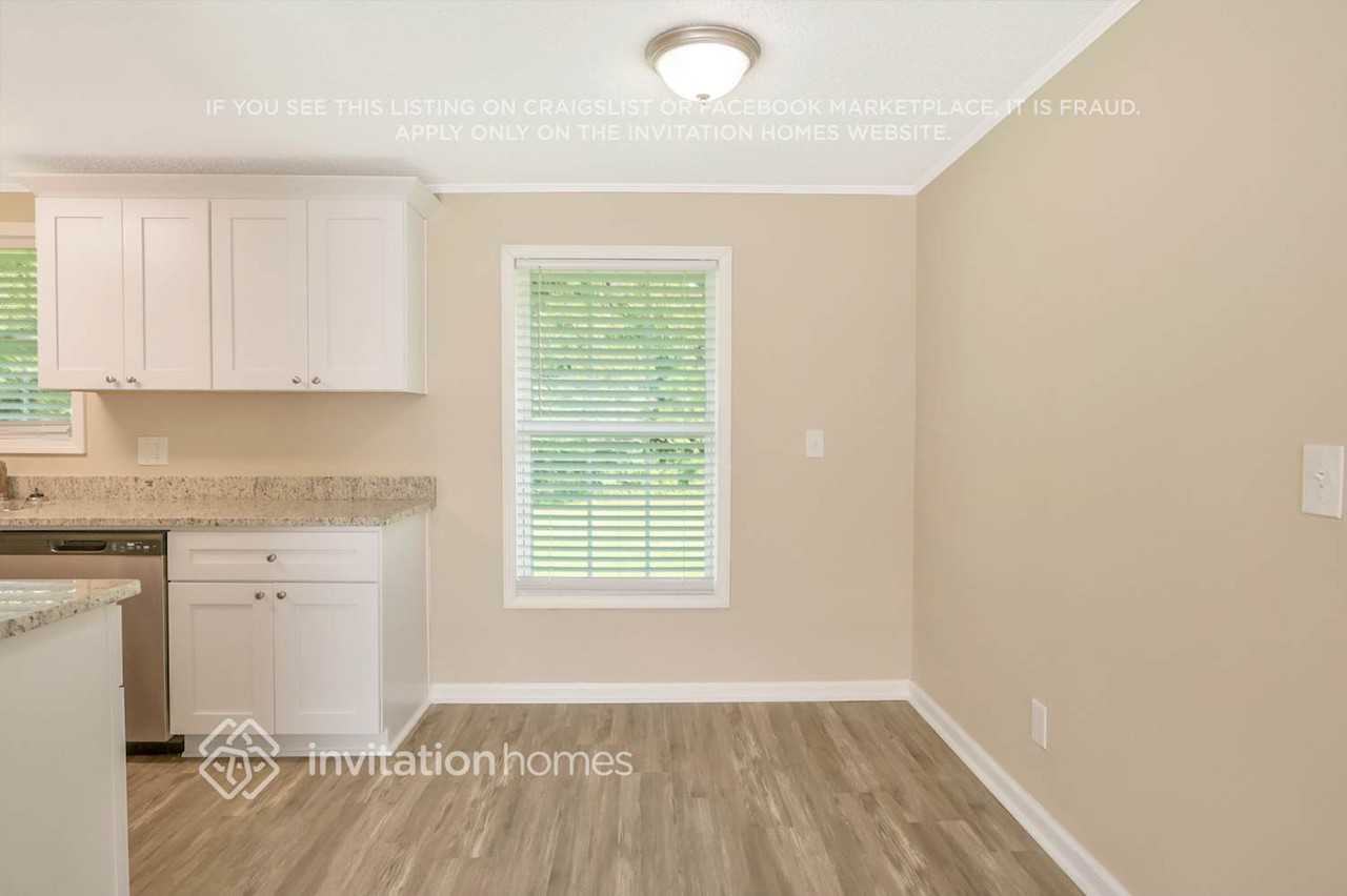 60 Lemon Pl - Photo 6 of 23