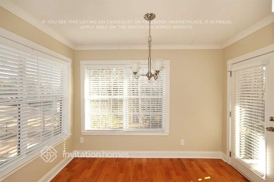 1276 Windsor Glen Dr - Photo 6 of 17