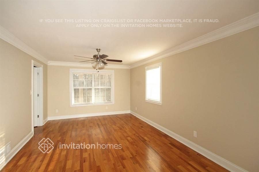 1276 Windsor Glen Dr - Photo 7 of 17