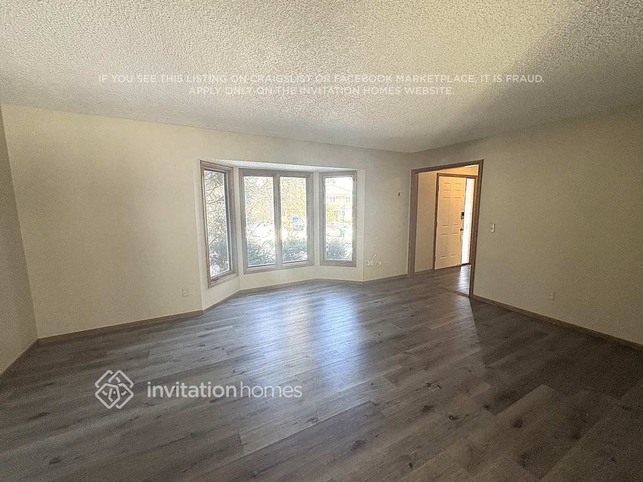 12825 46th Ave N - Photo 6 of 17