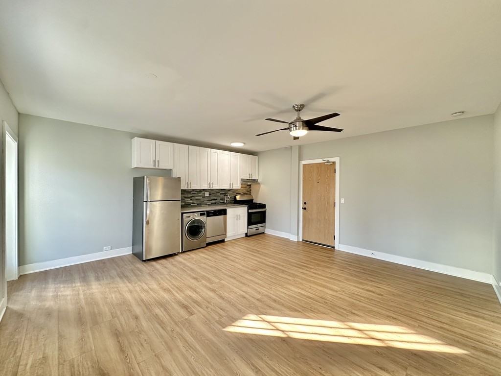 730 Judson Ave #04 - Photo 5 of 21