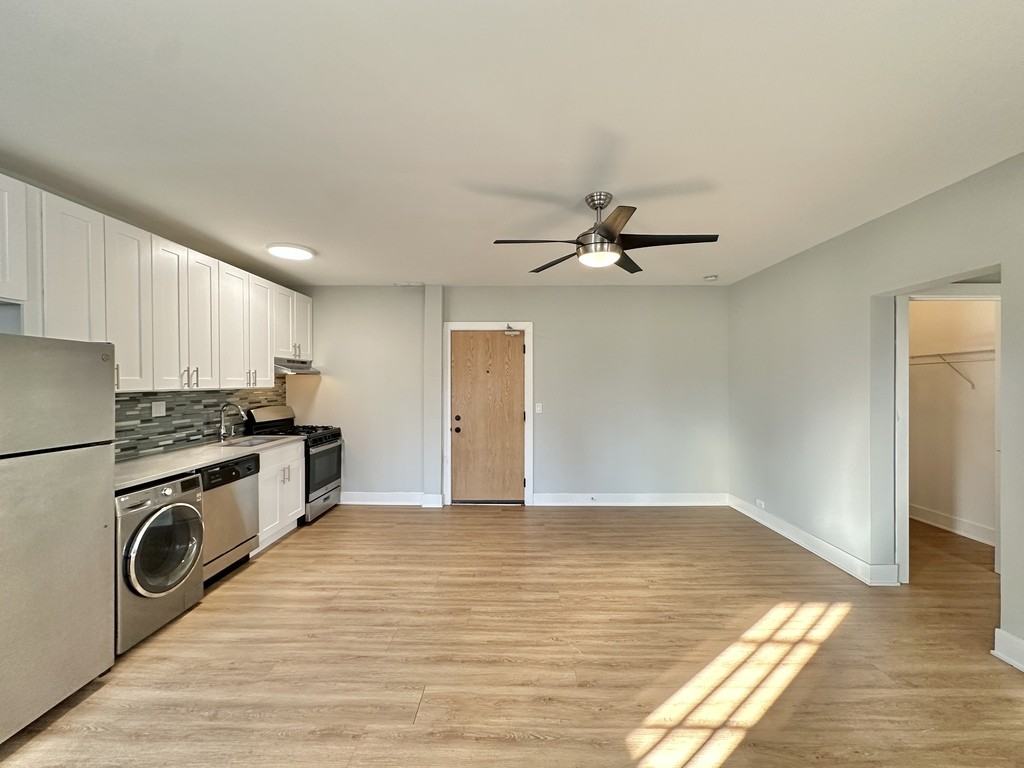 730 Judson Ave #04 - Photo 6 of 21