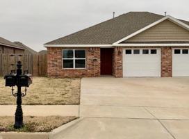 featured image of 406 W Weymouth