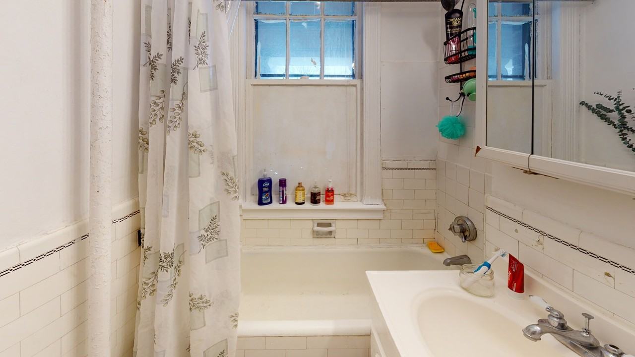 27 Sidlaw Rd #9 - Photo 6 of 8