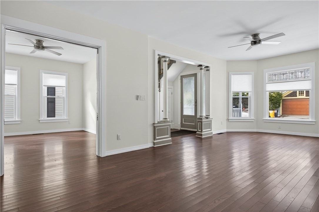 38 Cedar St - Photo 4 of 26