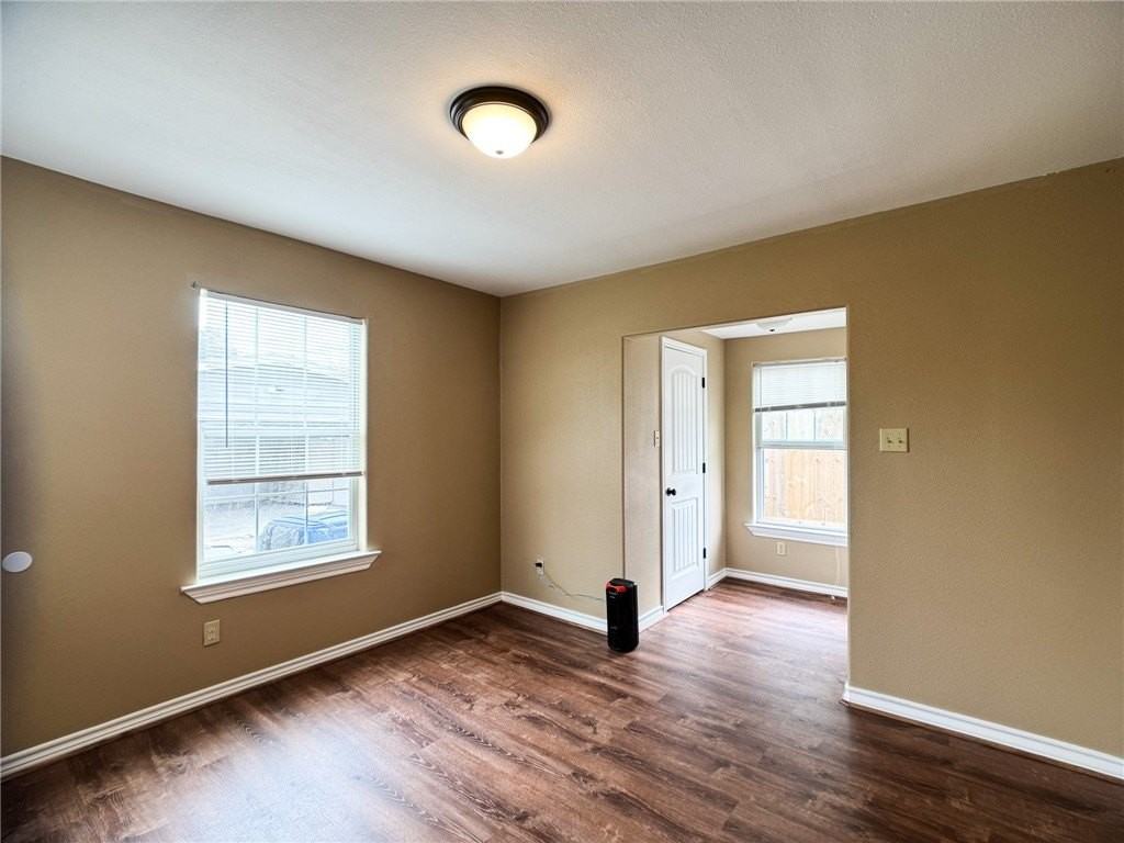 3410 Topeka St - Photo 6 of 12