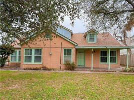 featured image of 449 449 Eldon Drive unit: A #A