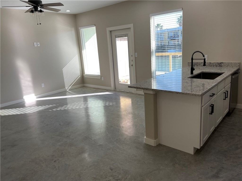 15414 Gun Cay Ct Apt B #B - Photo 6 of 33