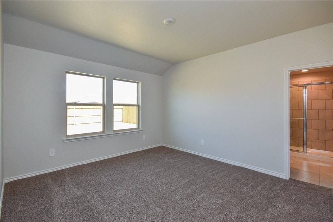 3929 Shiva Dr - Photo 5 of 11