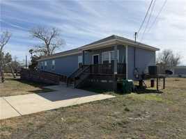 featured image of 1109 W Nelson Ave