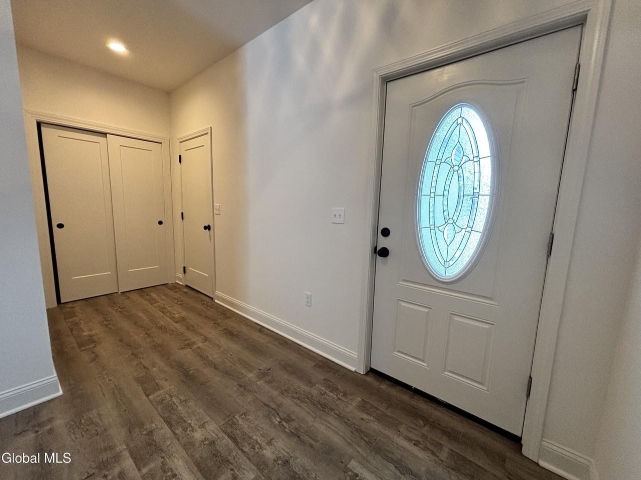 587A Grooms Rd - Photo 4 of 34