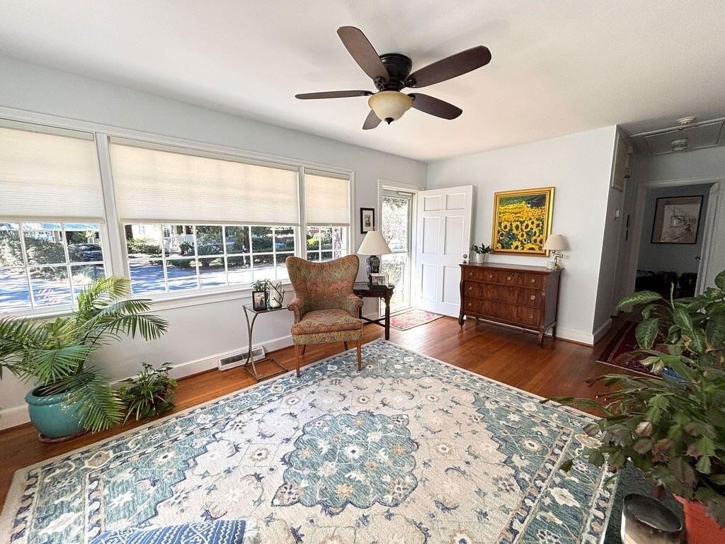 725 Sinlea Ave - Photo 6 of 25