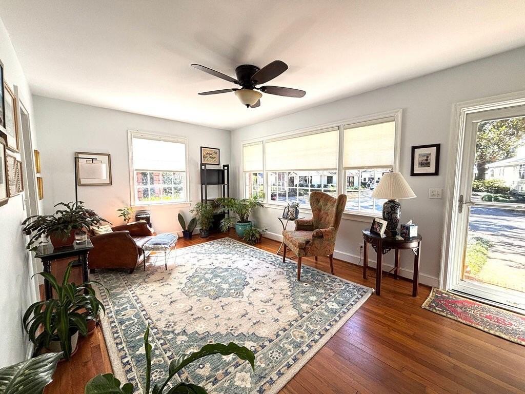 725 Sinlea Ave - Photo 7 of 25