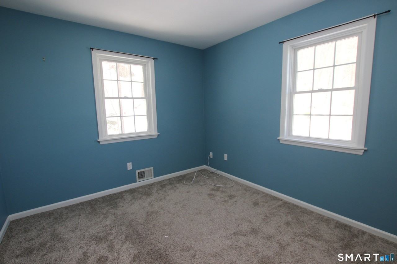 12 Eagle Rock Hl Unit 12 #12 - Photo 5 of 20