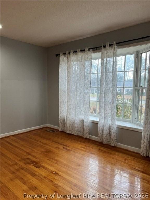 413 Lancaster Rd - Photo 4 of 43