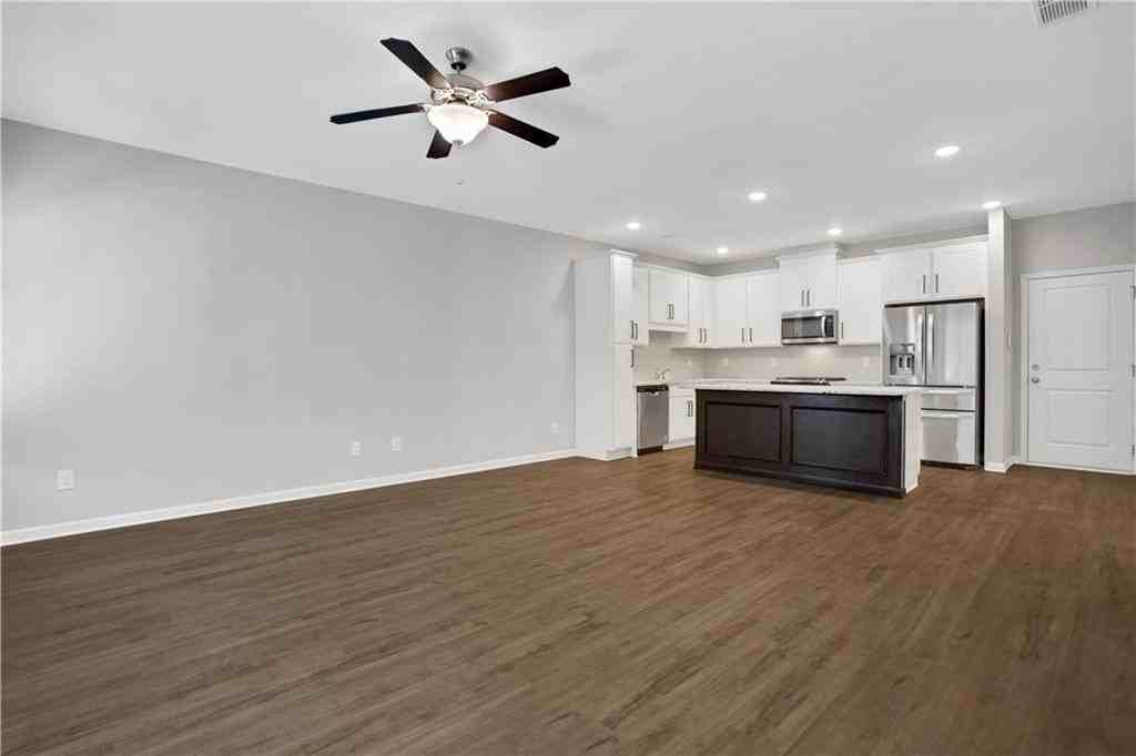 1954 Sanford Dr Nw - Photo 3 of 41