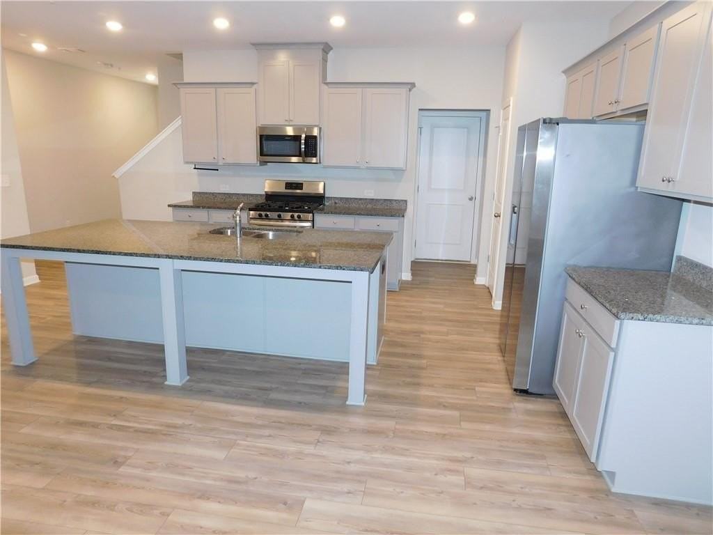 418 Bannon Way - Photo 6 of 24