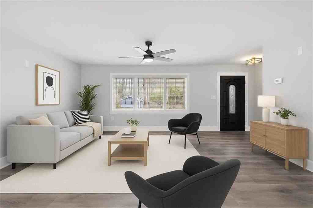 5109 Dogwood Hills Dr - Photo 3 of 33