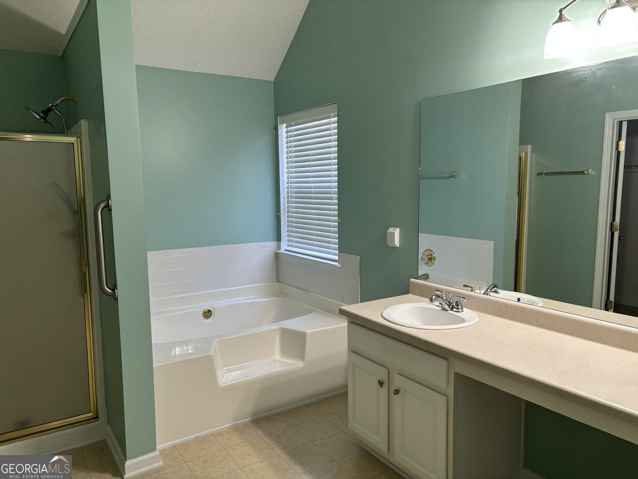 3190 Mineral Ridge Ct - Photo 7 of 8