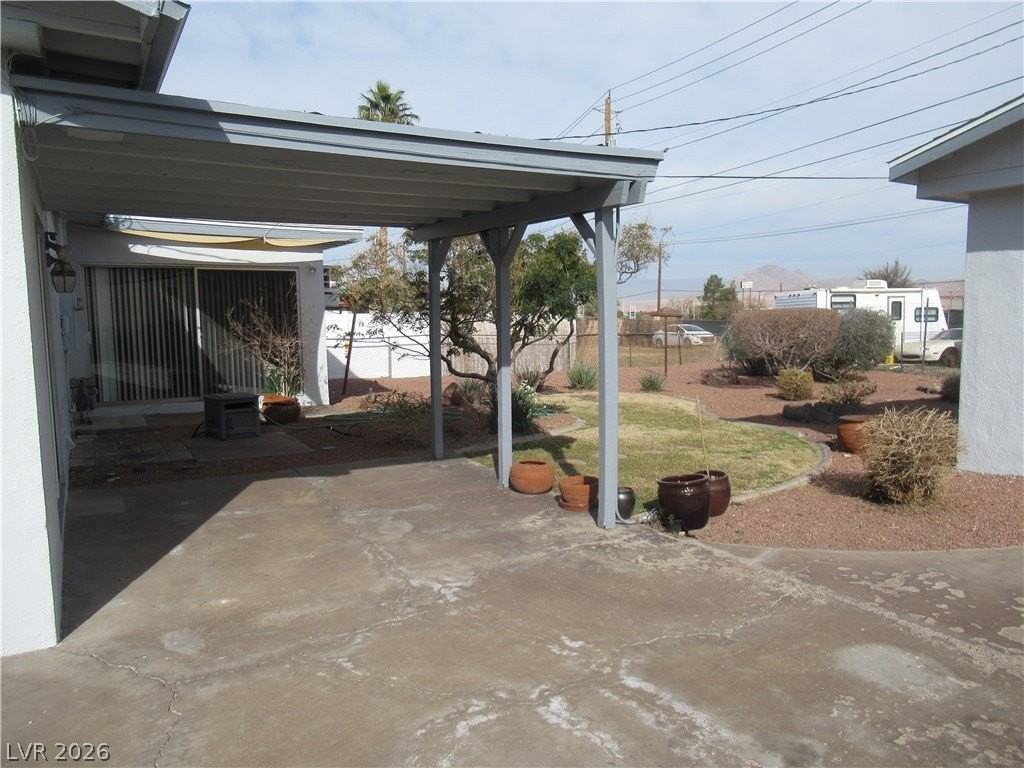 107 E Pacific Ave - Photo 5 of 35