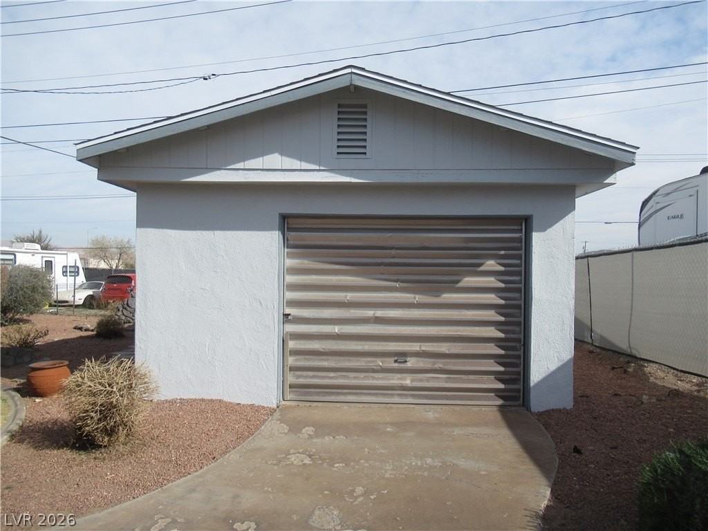 107 E Pacific Ave - Photo 6 of 35