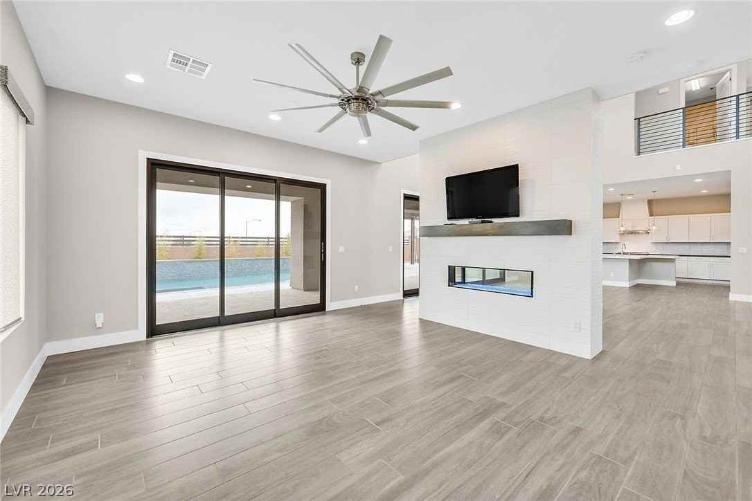 4008 Desert Trace Ct - Photo 7 of 42