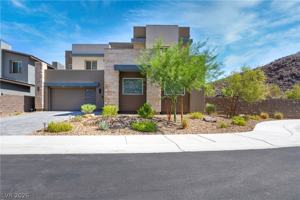 featured image of 318 Shaded Canyon Dr