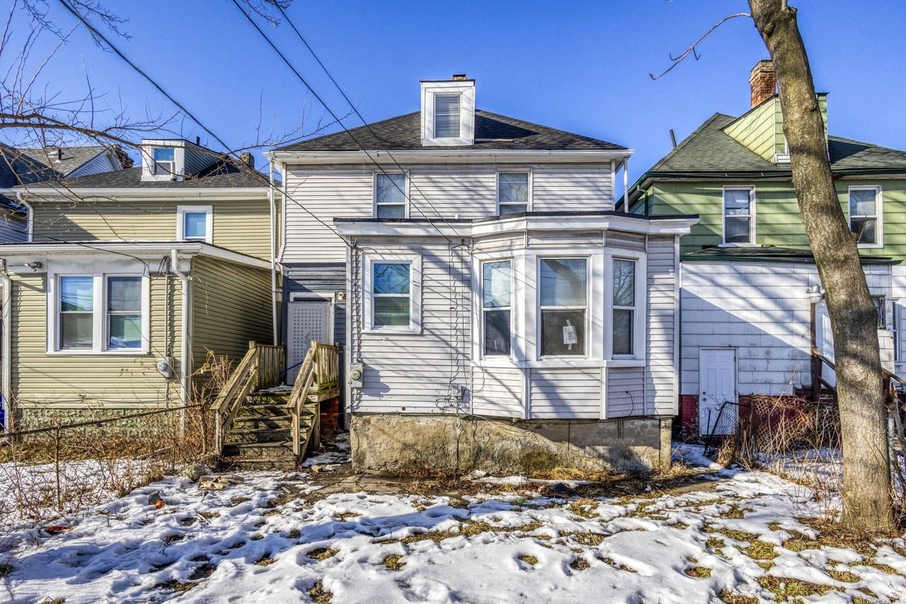 550 Mount Vernon St - Photo 3 of 22