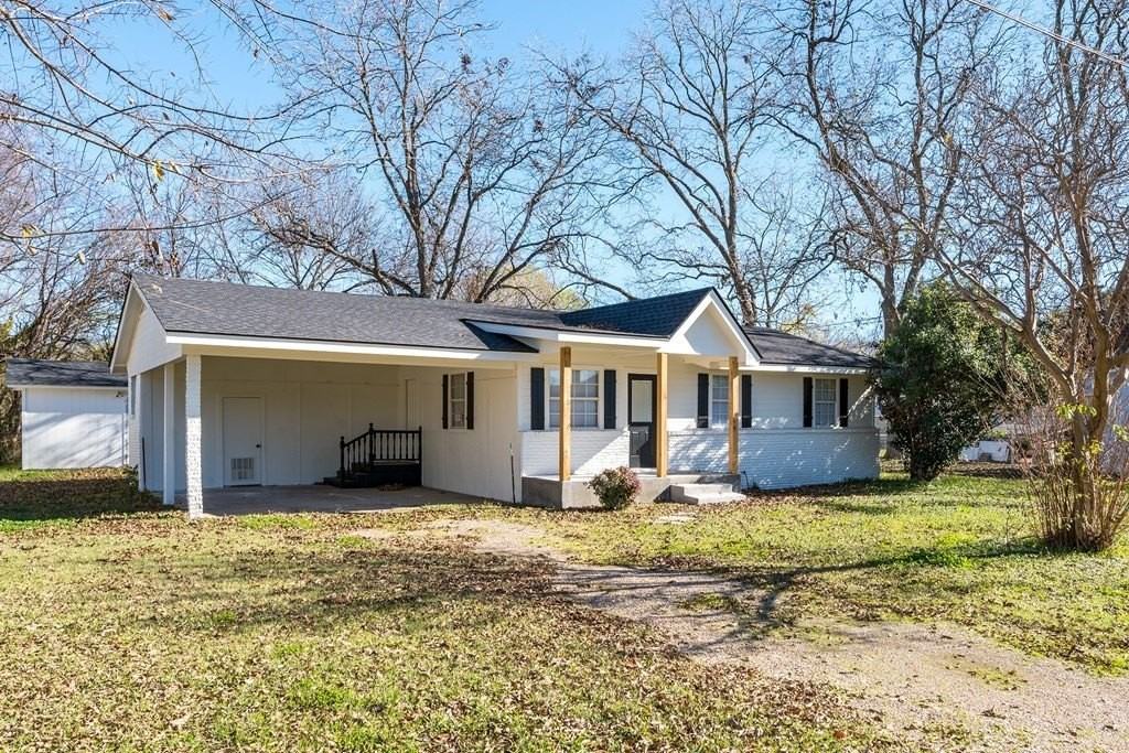 208 N Coleman St - Photo 3 of 25