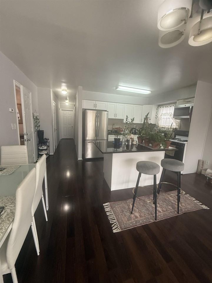 79 Webster Ave #2 - Photo 3 of 10