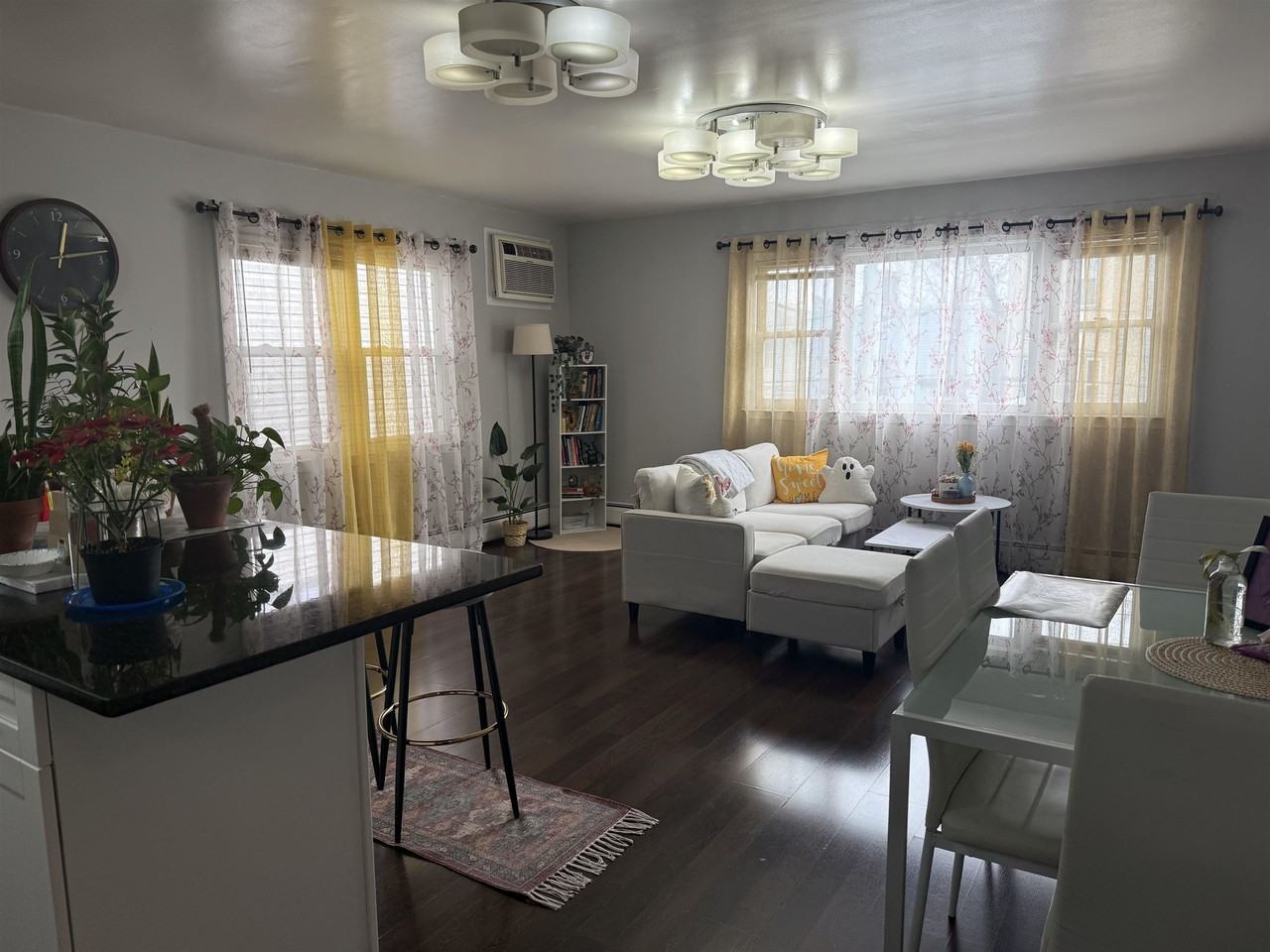 79 Webster Ave #2 - Photo 5 of 10