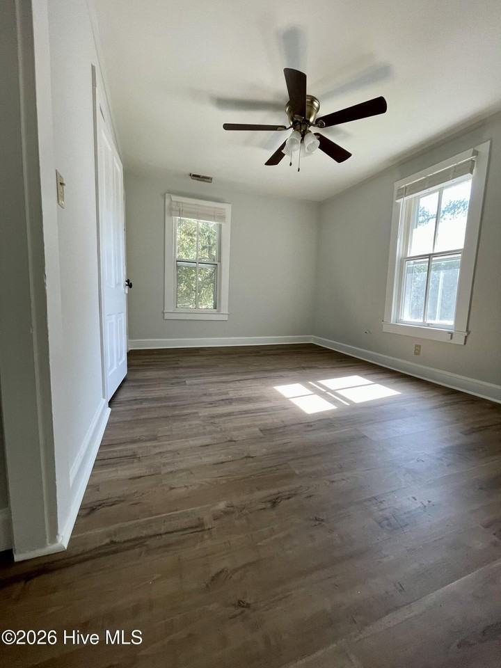 310 N Bennett St Apt 2 #2 - Photo 6 of 6