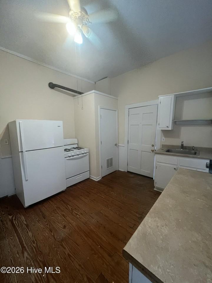 401 N 5th Ave Unit A #A - Photo 6 of 15