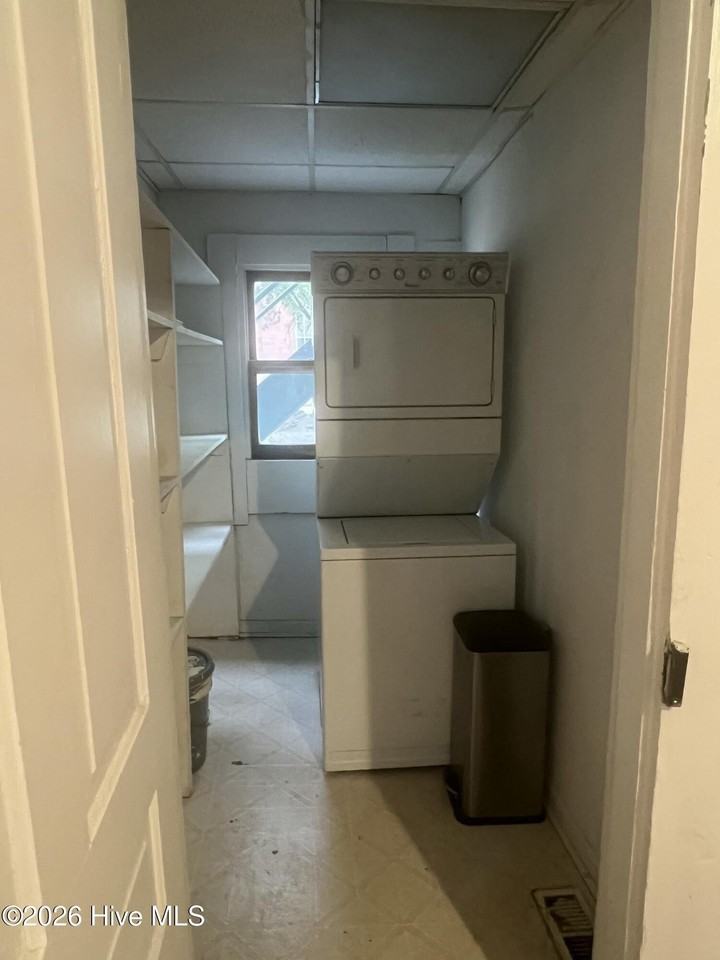 401 N 5th Ave Unit A #A - Photo 7 of 15