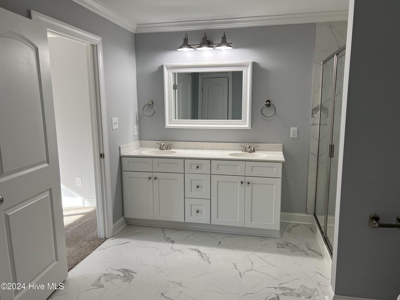 1209 Hunley Ct - Photo 6 of 12