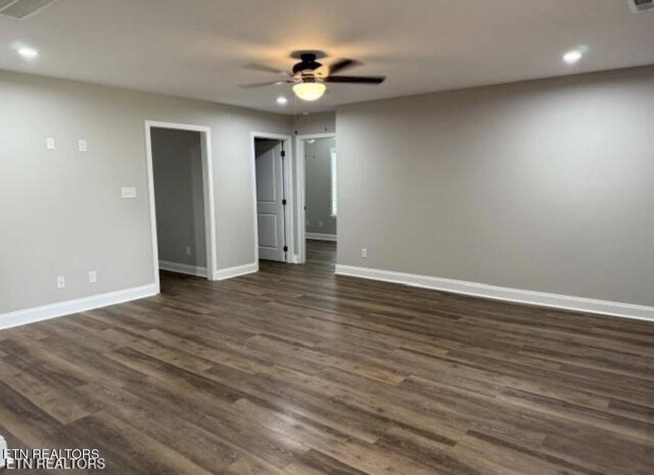 205 Amerine Rd - Photo 5 of 22