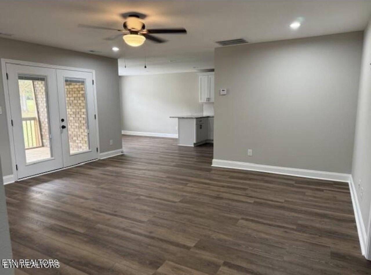 205 Amerine Rd - Photo 7 of 22