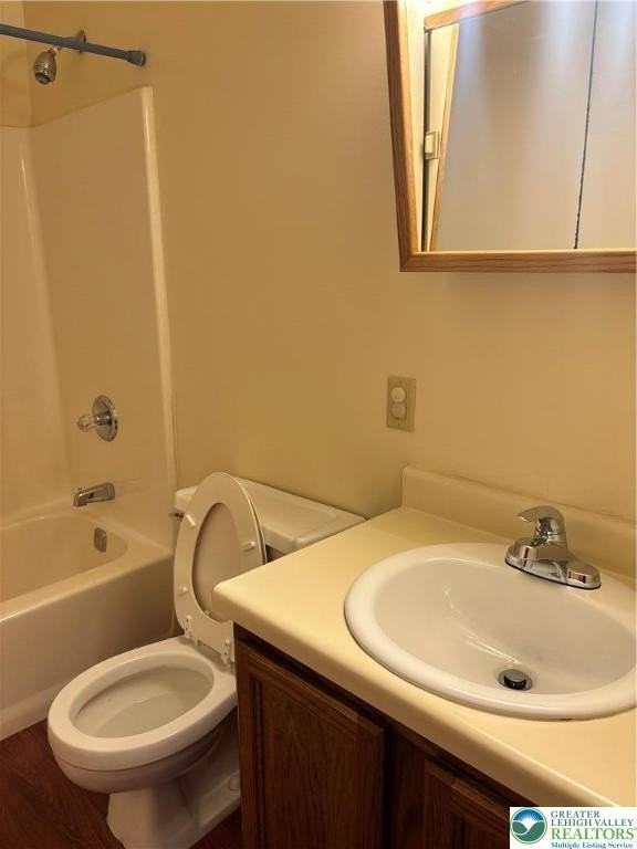 1441 Butler St Apt B8 #B8 - Photo 4 of 8