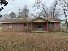 featured image of 416 Saint James Church Loop