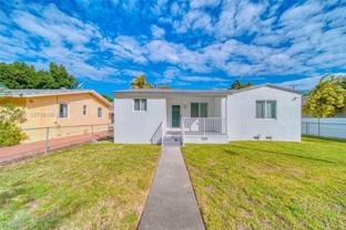 4345 Sw 5th Ter - Photo 1 of 1