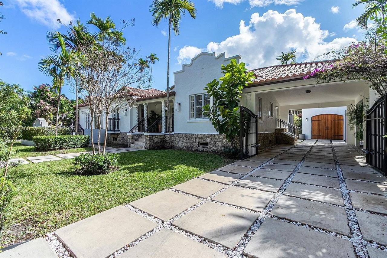 428 Giralda Ave - Photo 6 of 50