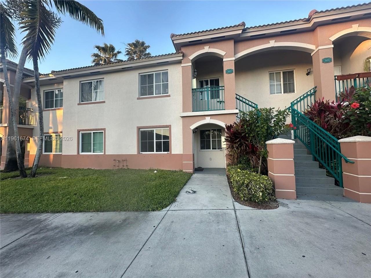 1271 Se 29th St #102-24 - Photo 6 of 6