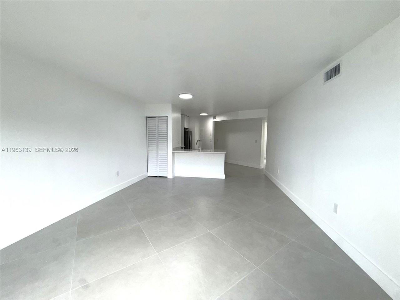 15969 Nw 64th Ave #313 - Photo 6 of 18