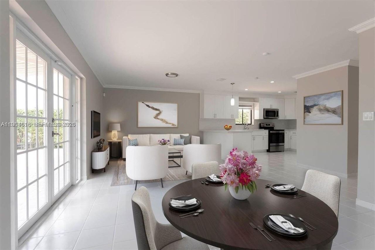 6811 Sw 105th Ct - Photo 3 of 17