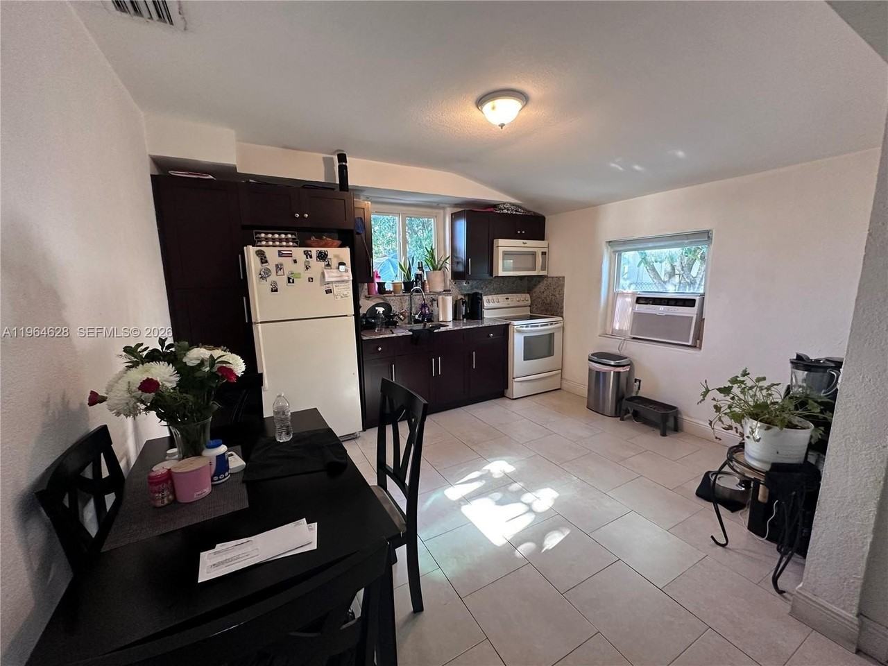 2125 Bay Dr #C - Photo 5 of 9