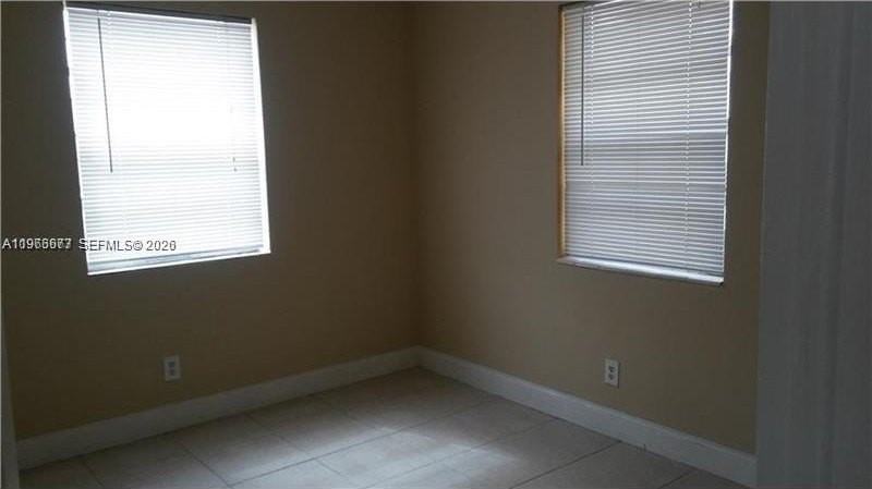 1013 Foster Rd #1 - Photo 7 of 9