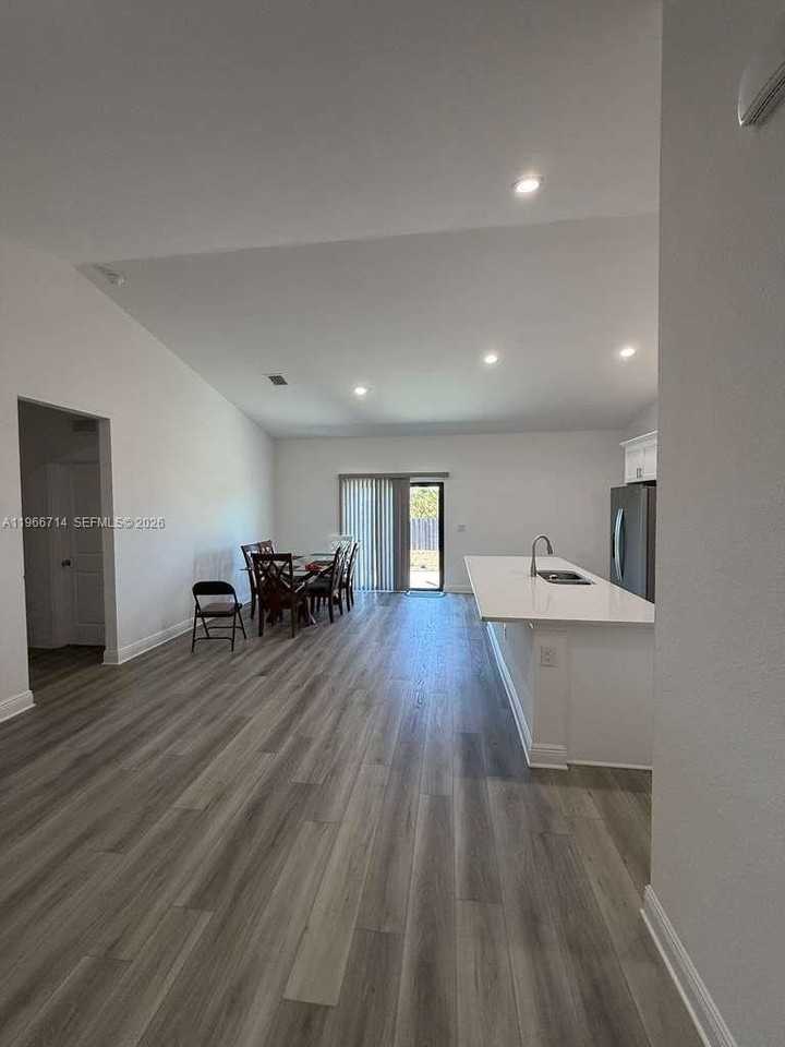 3125 Kapok Cir #3125 - Photo 4 of 11